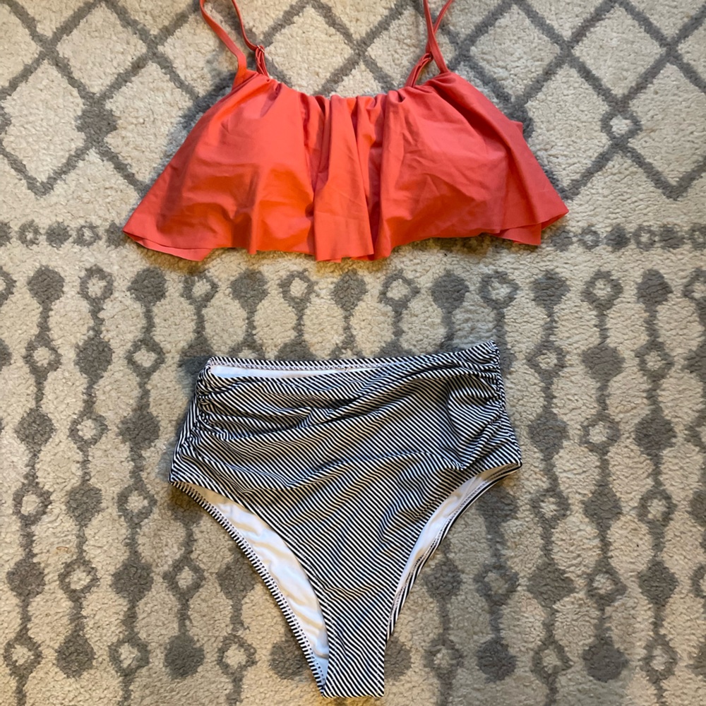 Cupshe Black and White Striped Bikini